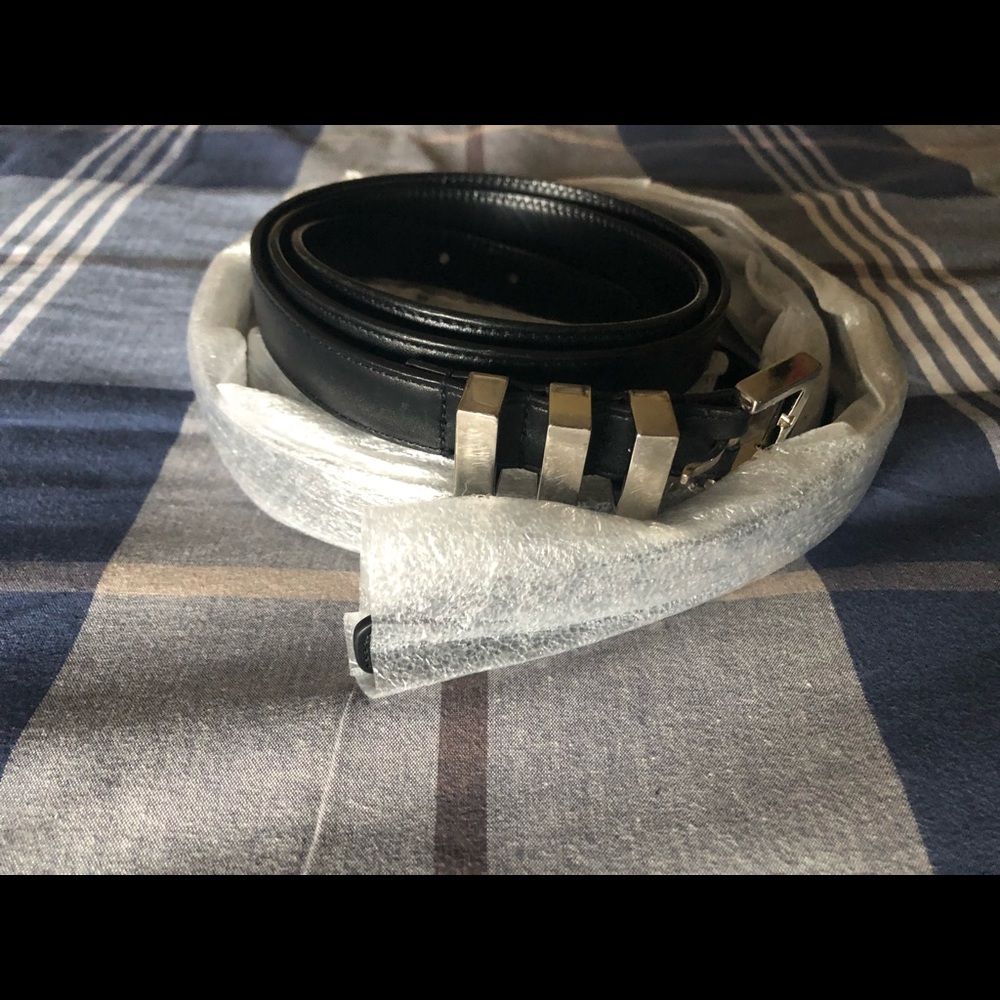 Saint Laurent belt